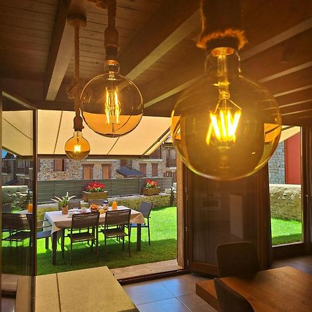 Apartament "Enclau" Turismo Rural Cal Rialla 리비아 외부 사진
