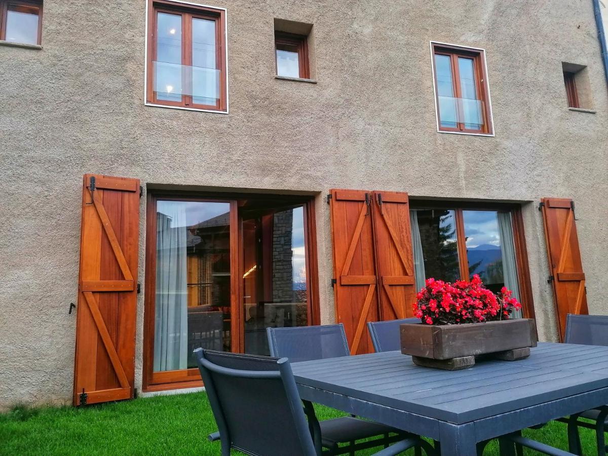 Apartament "Enclau" Turismo Rural Cal Rialla 리비아 외부 사진