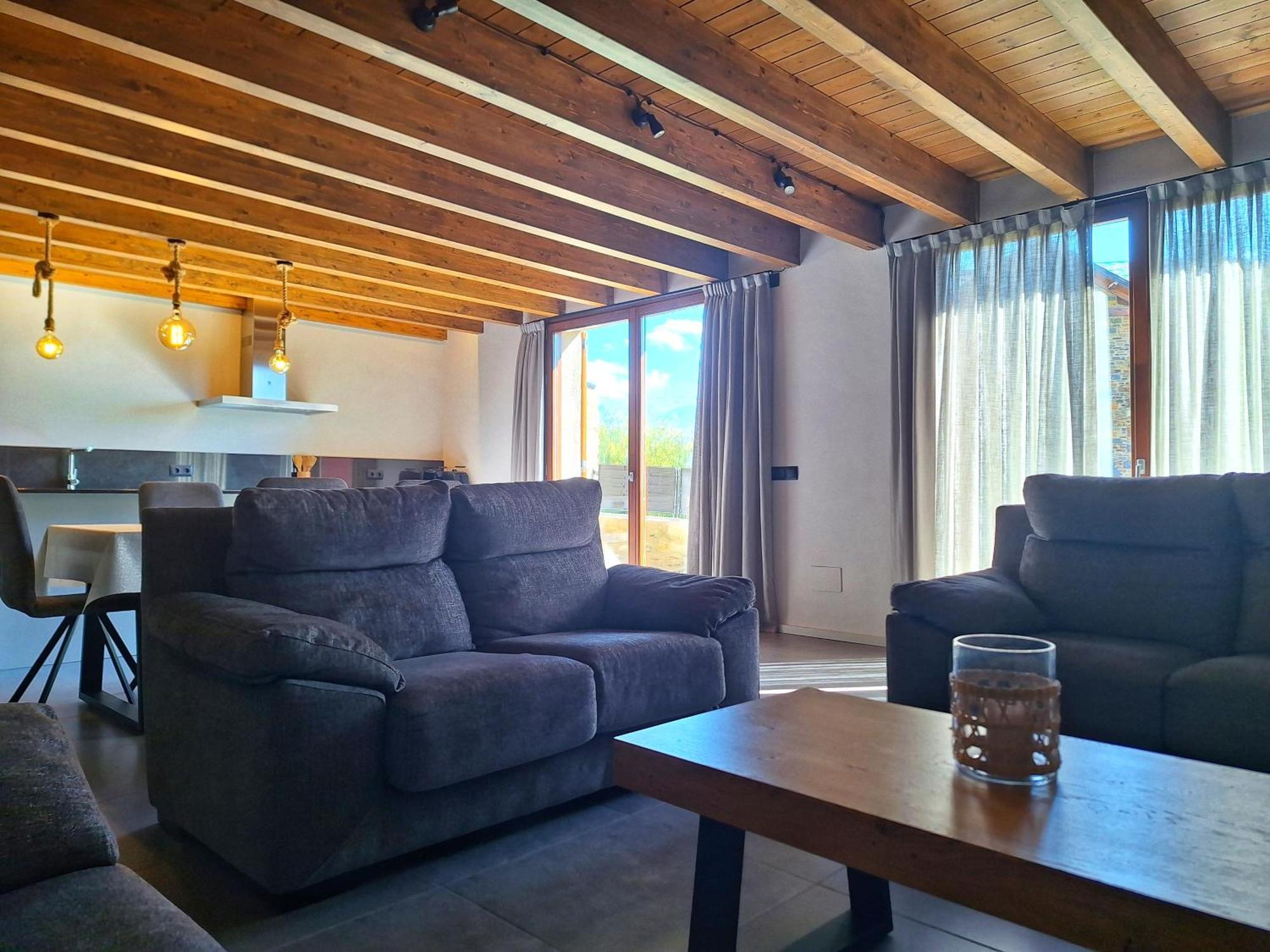 Apartament "Enclau" Turismo Rural Cal Rialla 리비아 외부 사진